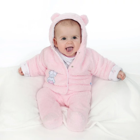 kapucnival és kesztyűvel. Kényelmes és puha.|||Divatos rózsaszín New Baby kezeslábas 62-es méretben