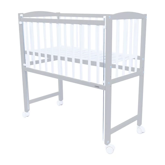 NEW BABY szürke kiságy, fenyőfa, 3 magasság, leengedhető oldalrács, mobil kerekekkel, gyermekbarát dizájn.