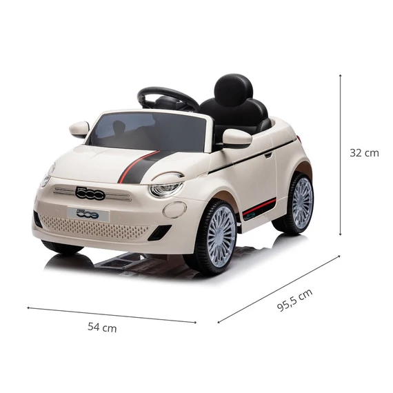 távirányítóval és LED fényszórókkal.|||Fiat 500e elektromos autó