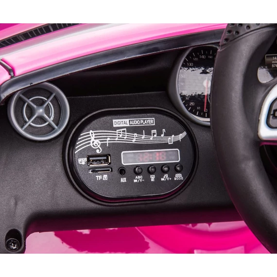 30 kg-ig terhelhető.|||Mercedes SLC-300 gyerekautó